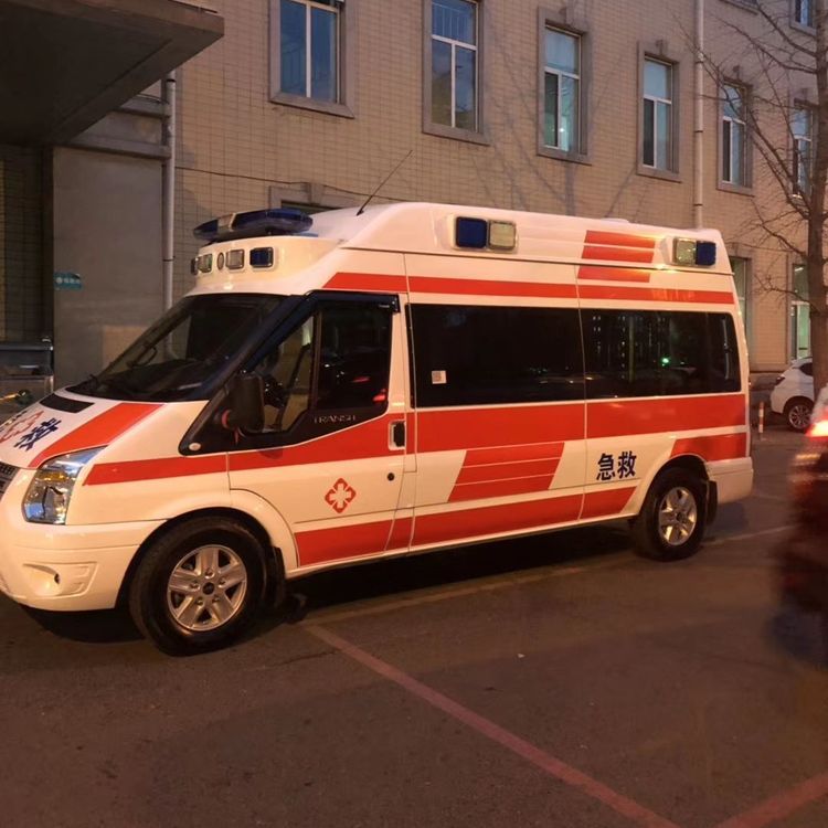 泰丰办事处夜间租赁救护车护送病人转院：安全转运的 8 大核心注意事项